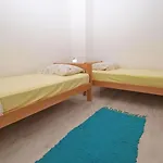 1181 * Vinkuran