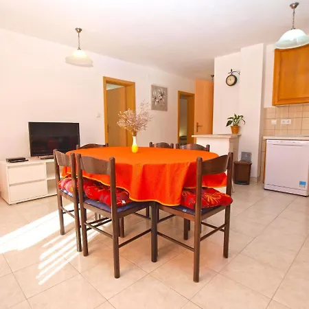 1181 Apartment *