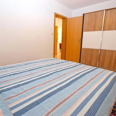 1181 Apartment Vinkuran